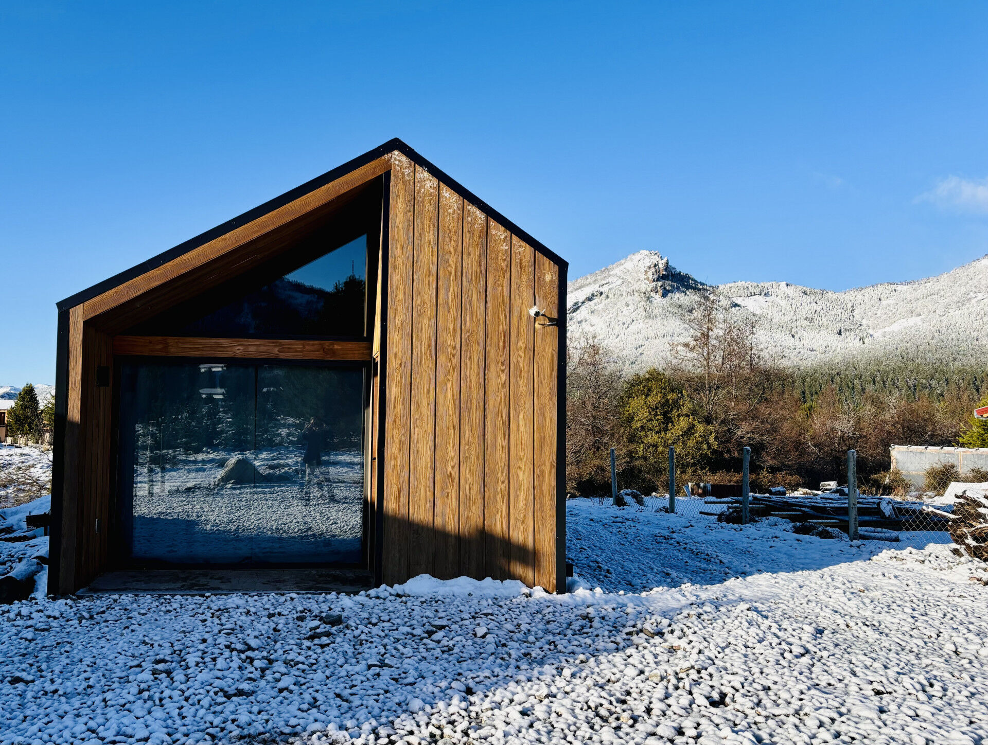 La cabaña en invierno